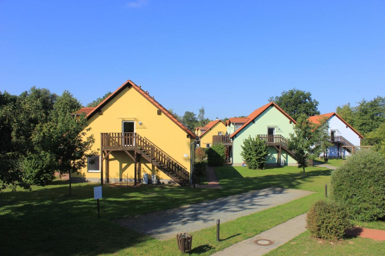 Mueritzparadies - Feriendorf Alte Fahrt Рехлин Екстериор снимка